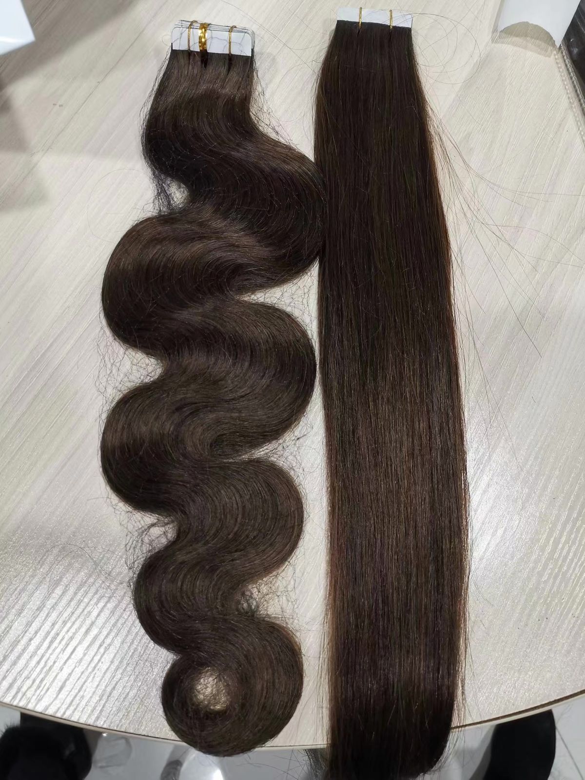 Hot Sell 100% Brazilian Human Hair Remy Virgin Raw Extension Body Wave Natural Color Pu Tape in Hair Extensions for Women